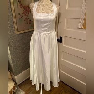 NWT WAYF Elegant ivory White Satin midi Dress sleeveless M corset top fit flare